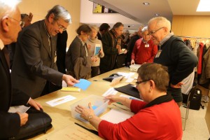 Durant le vote sur les nouveaux statuts